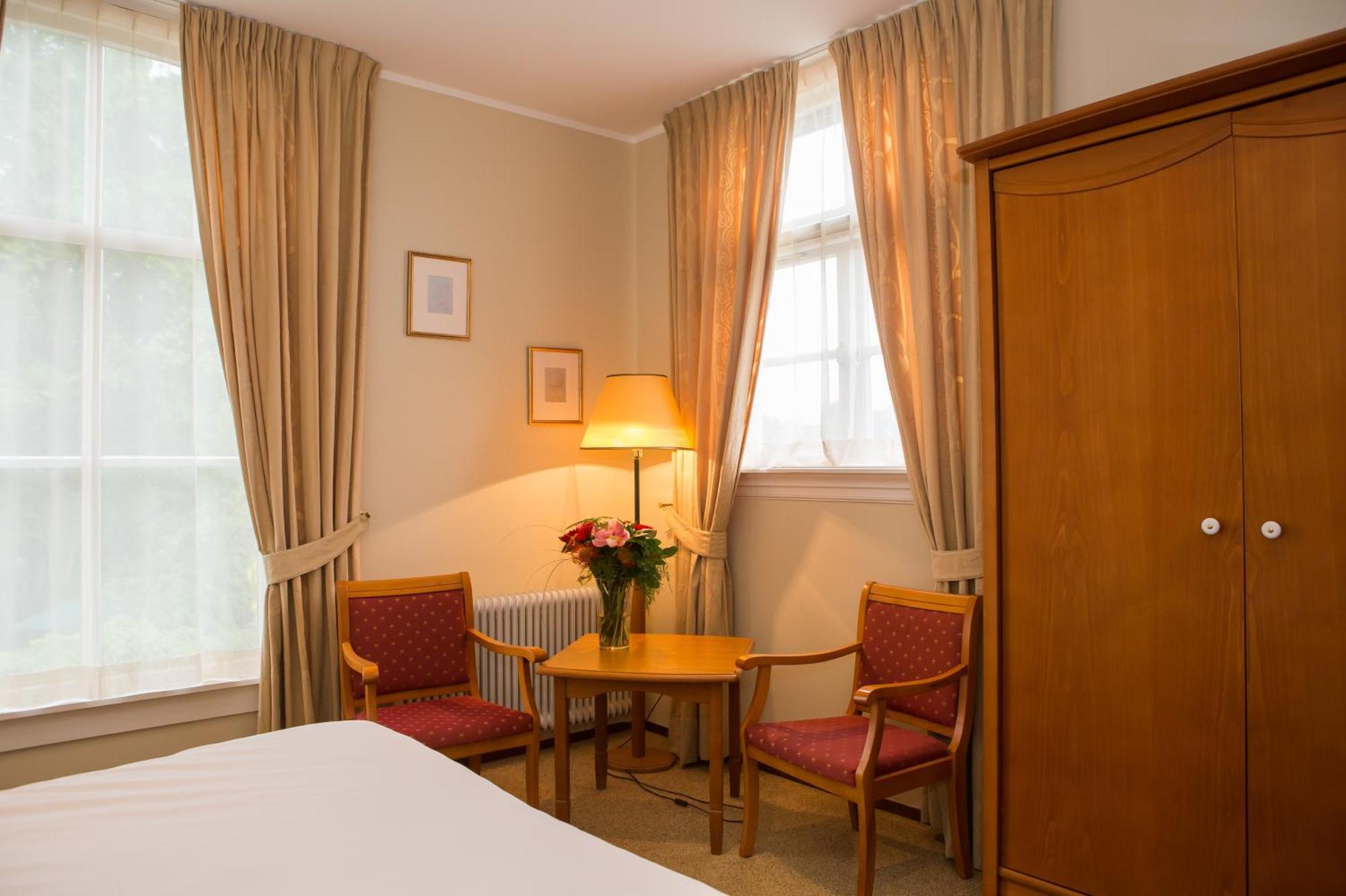 Landhotel De Hoofdige Boer Almen Eksteriør bilde